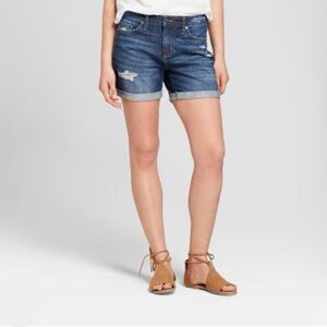 Universal Thread Women’s Dark Wash Mid Rise Wash Roll Cuff Boyfriend Jean Shorts